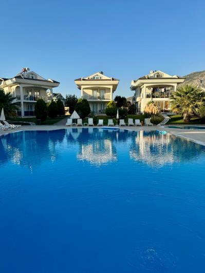 Image No.2-3 Bed Villa / Detached for sale