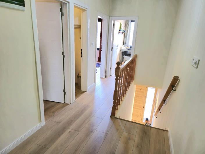 Image No.10-3 Bed Townhouse for sale