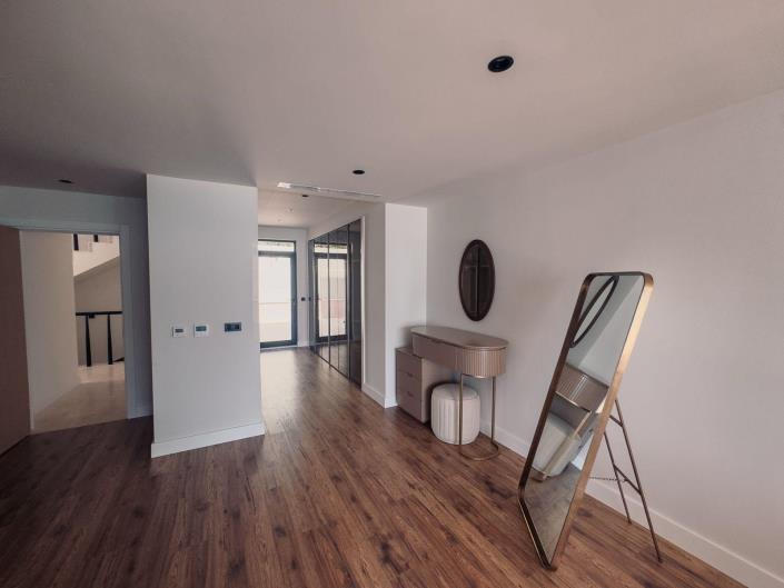 Image No.32-Villa / Détaché de 3 chambres à vendre à Sovalye