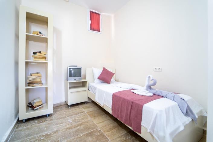 Image No.17-3 Bed Apartment for sale