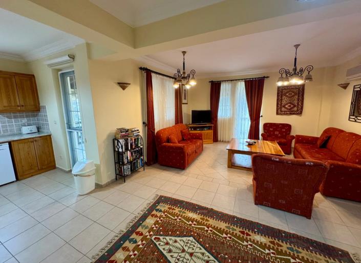 Image No.3-5 Bed Villa for sale