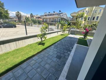 WhatsApp-Image-2025-06-10-at-21-19-49--1-