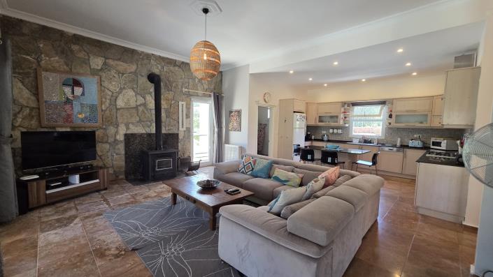 Image No.14-4 Bed Villa / Detached for sale