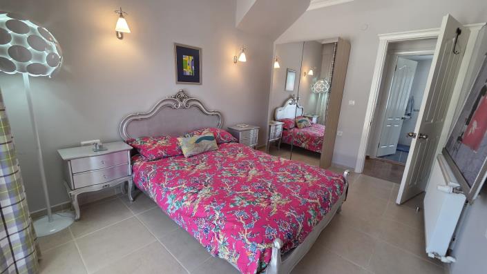 Image No.26-4 Bed Villa / Detached for sale