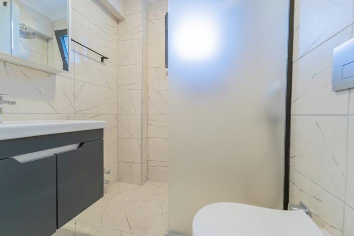 Image No.10-3 Bed Duplex for sale