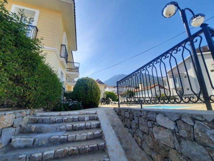 Image No.15-2 Bed Apartment for sale