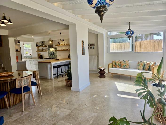 Image No.10-4 Bed Villa for sale