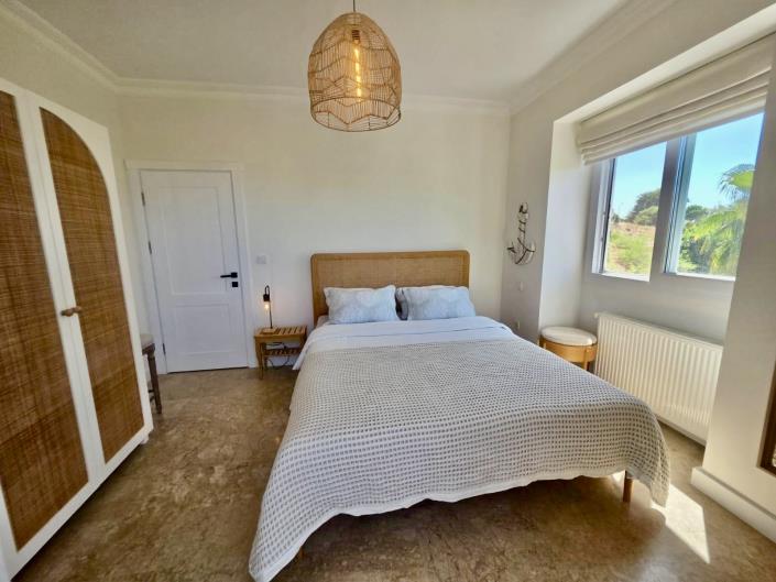 Image No.30-4 Bed Villa for sale