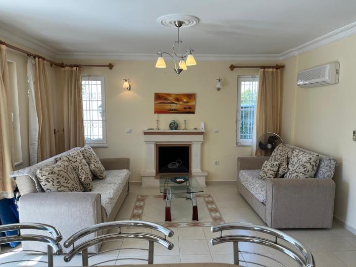 Image No.6-4 Bed Villa / Detached for sale