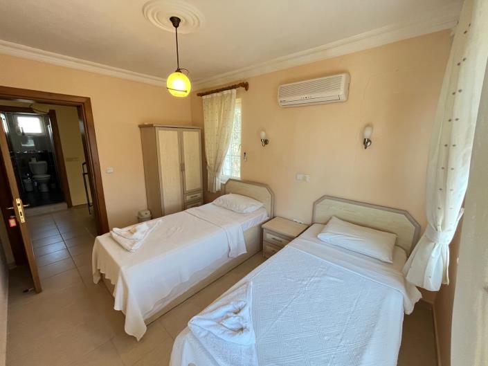 Image No.16-4 Bed Villa / Detached for sale