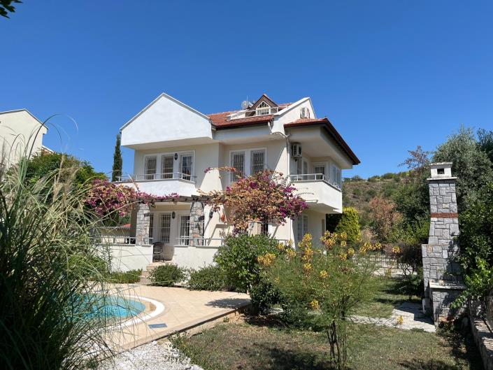 Image No.32-4 Bed Villa / Detached for sale