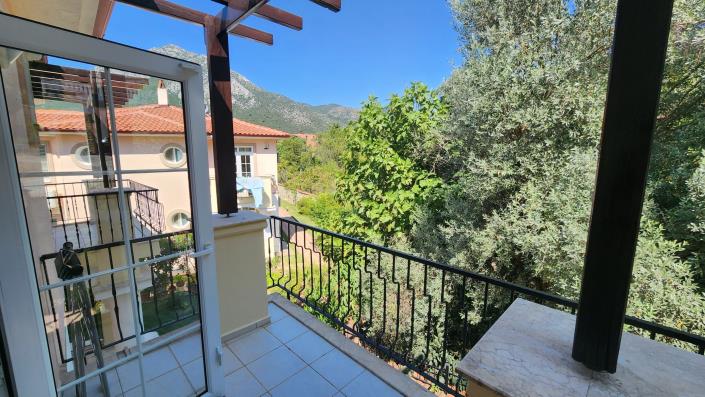 Image No.20-2 Bed Duplex for sale