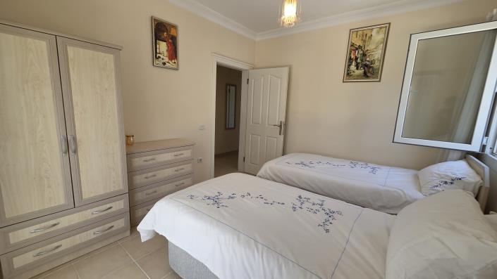 Image No.12-4 Bed Villa for sale