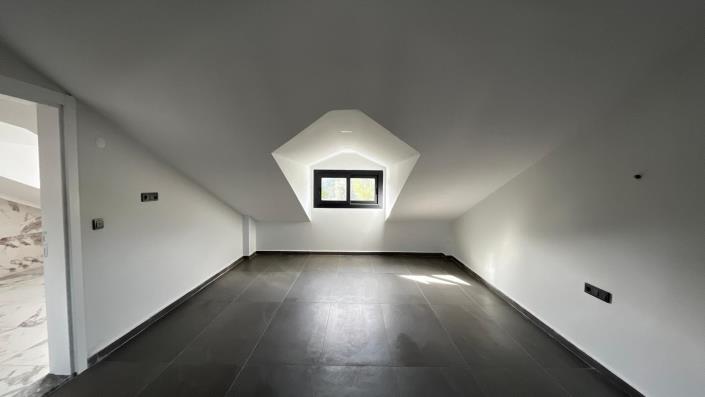 Image No.20-4 Bed Villa for sale