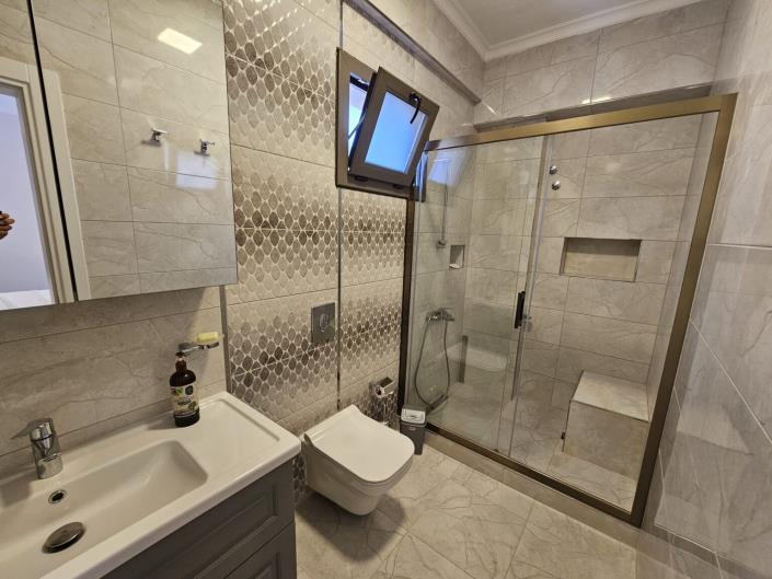 Image No.26-5 Bed Villa for sale