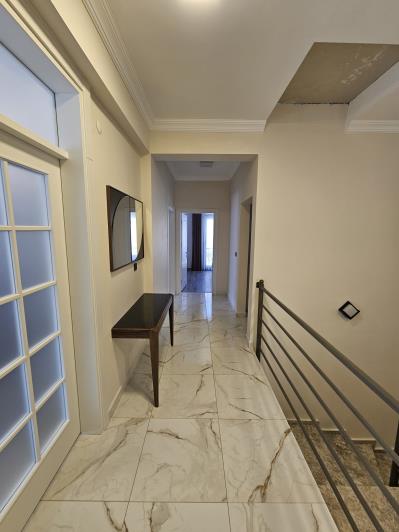 Image No.32-5 Bed Villa for sale