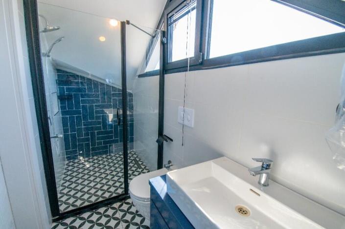 Image No.20-4 Bed Villa / Detached for sale