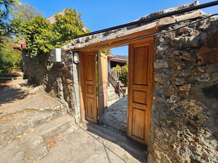 Image No.23-3 Bed Bungalow for sale