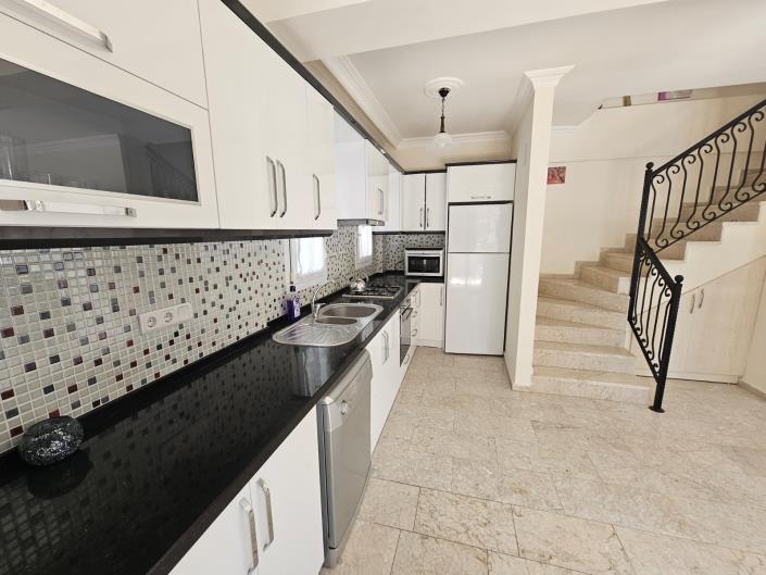 Image No.9-3 Bed Villa / Detached for sale