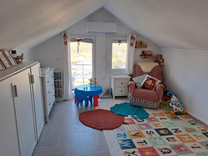 Image No.20-4 Bed Duplex for sale