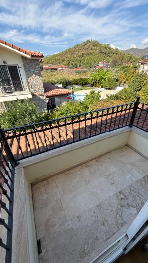 Image No.26-3 Bed Villa / Detached for sale