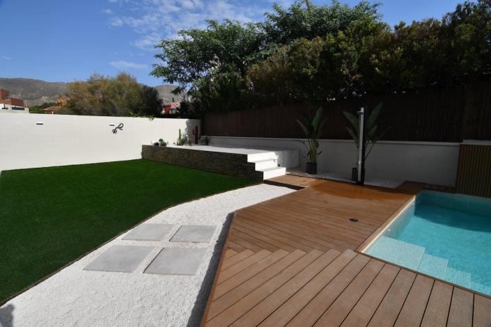 Image No.3-6 Bed Villa / Detached for sale