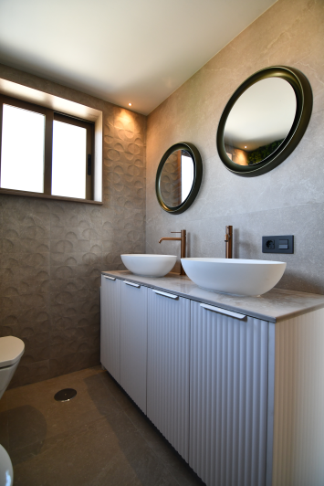 Image No.30-6 Bed Villa / Detached for sale