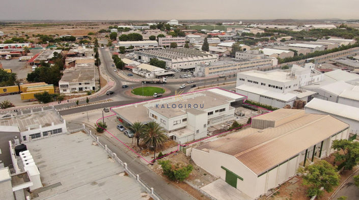 Image No.2-Commercial à vendre à Kaimakli