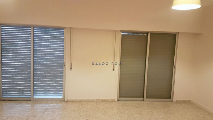 Image No.3-Propriété de 8 chambres à vendre à Larnaca