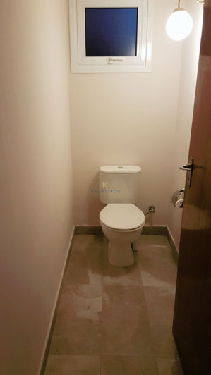 Image No.7-Propriété de 8 chambres à vendre à Larnaca