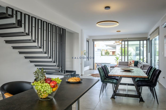 Image No.6-Maison de 5 chambres à vendre à Dekeleia