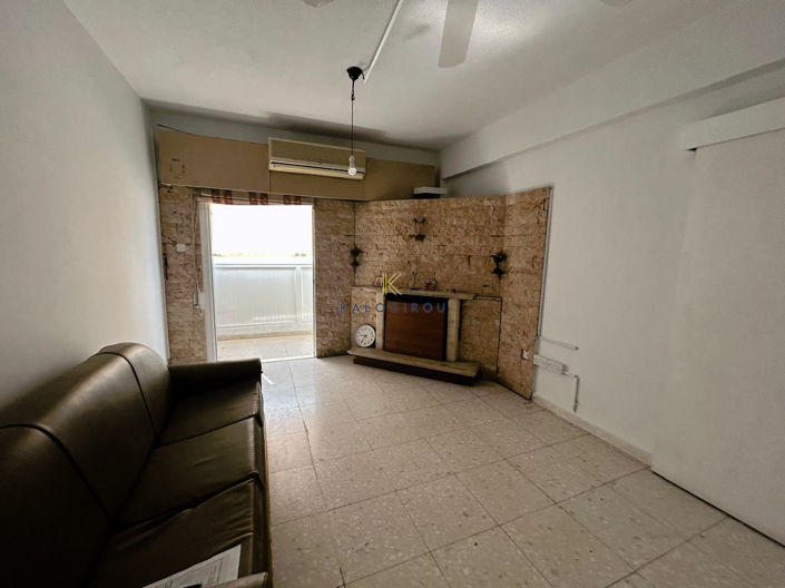 Image No.2-Appartement de 2 chambres à vendre à Larnaca