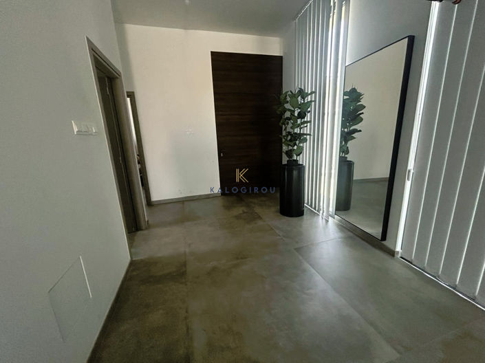 Image No.20-Maison de 6 chambres à vendre à Aradippou