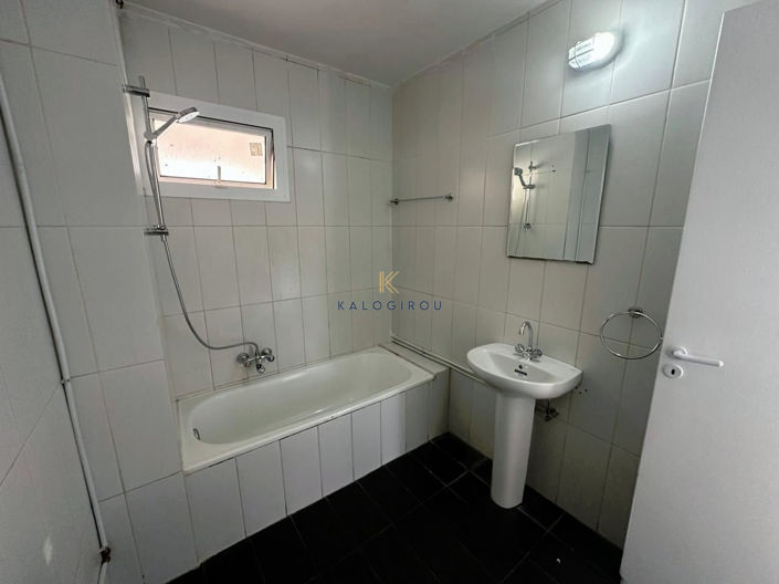 Image No.11-Appartement de 2 chambres à vendre à Kamares