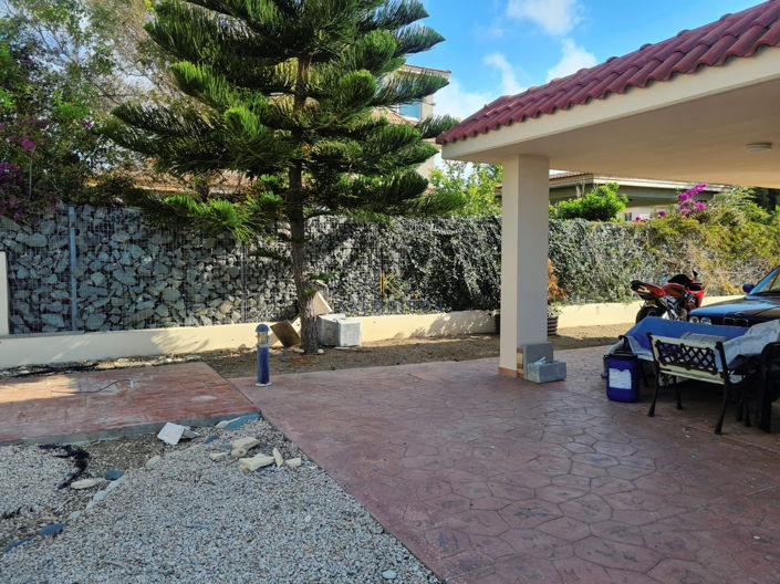 Image No.13-3 Bed House for sale