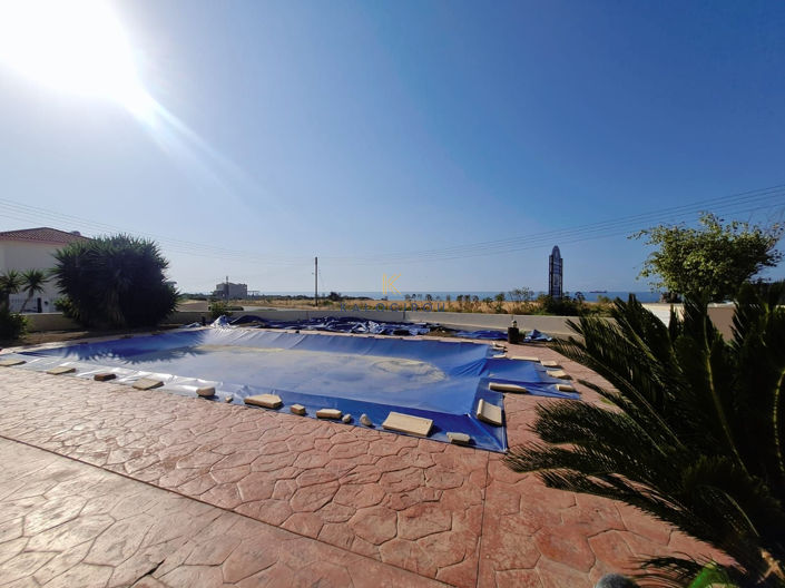 Image No.3-3 Bed House for sale