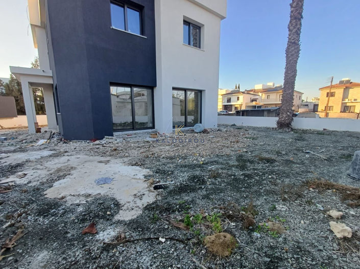 Image No.15-Maison de 4 chambres à vendre à Leivadia