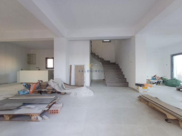 Image No.4-Maison de 4 chambres à vendre à Leivadia