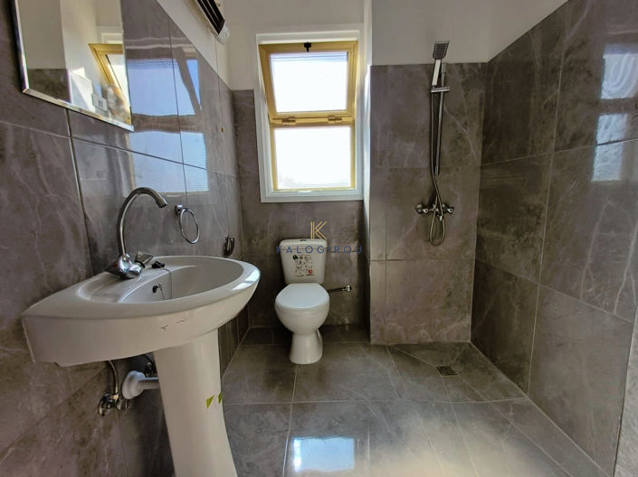 Image No.17-Appartement de 3 chambres à vendre à Kamares