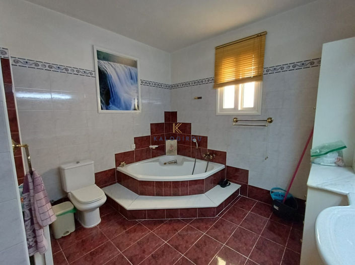 Image No.26-Maison de 4 chambres à vendre à Larnaca