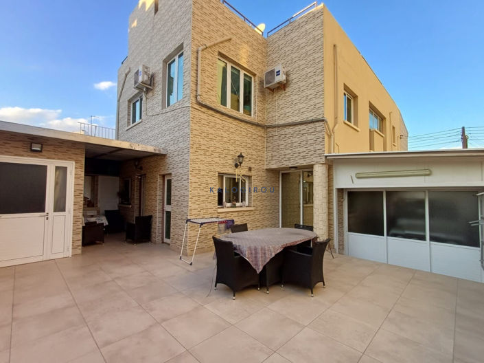 Image No.38-Maison de 4 chambres à vendre à Larnaca