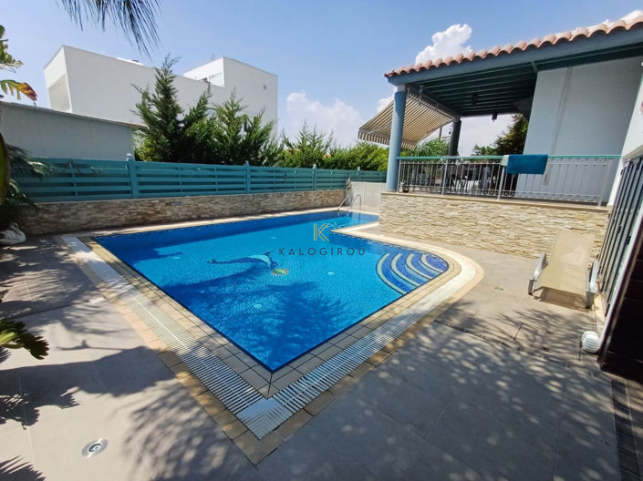 Image No.26-4 Bed House for sale