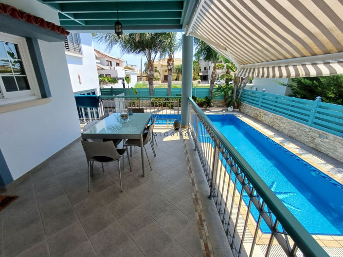 Image No.27-4 Bed House for sale