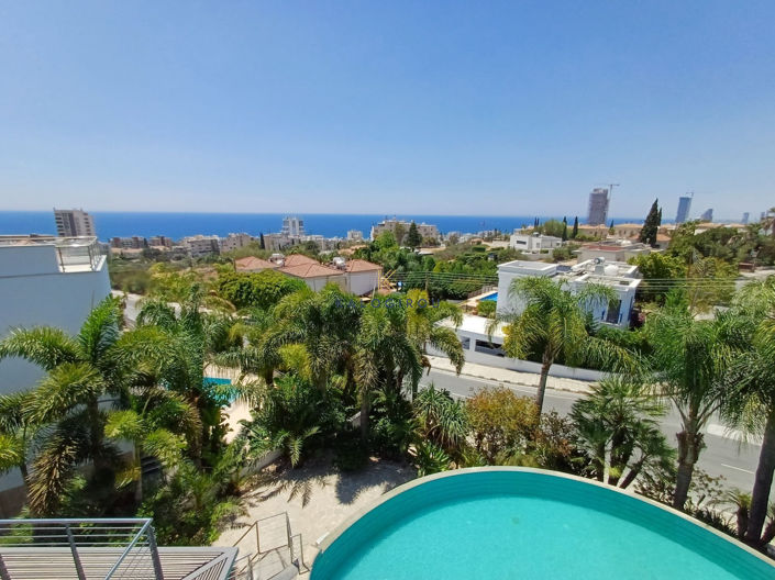 Image No.14-5 Bed House for sale