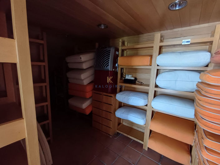 Image No.32-5 Bed House for sale