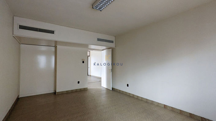 Image No.34-Commercial à vendre à Nicosie