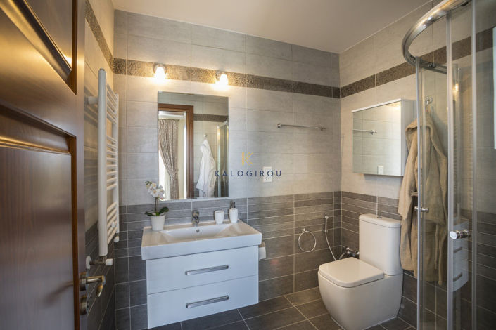 Image No.24-Maison de 4 chambres à vendre à Argaka