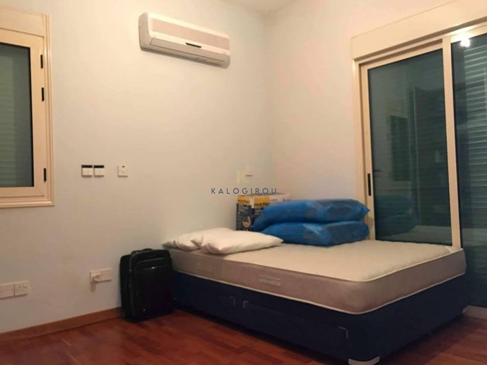 Image No.20-Maison de 4 chambres à vendre à Pervolia