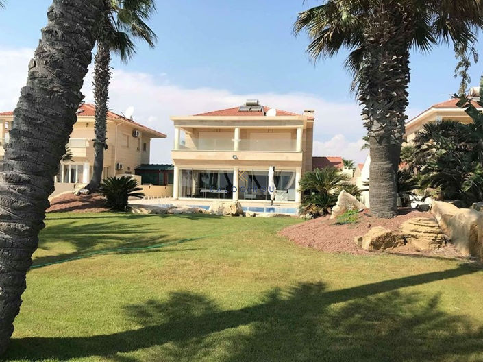 Image No.7-Maison de 4 chambres à vendre à Pervolia