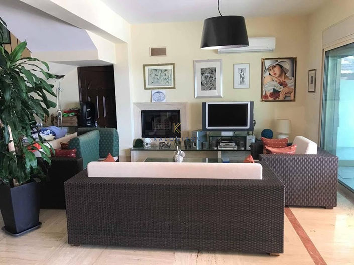 Image No.9-Maison de 4 chambres à vendre à Pervolia